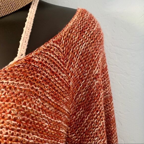 Susina Rust Marbled V-Neck Knit Sweater. Size Medium - Picture 3 of 11